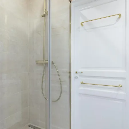 公寓 Magnificent - 3br - 6p - Le Marais *